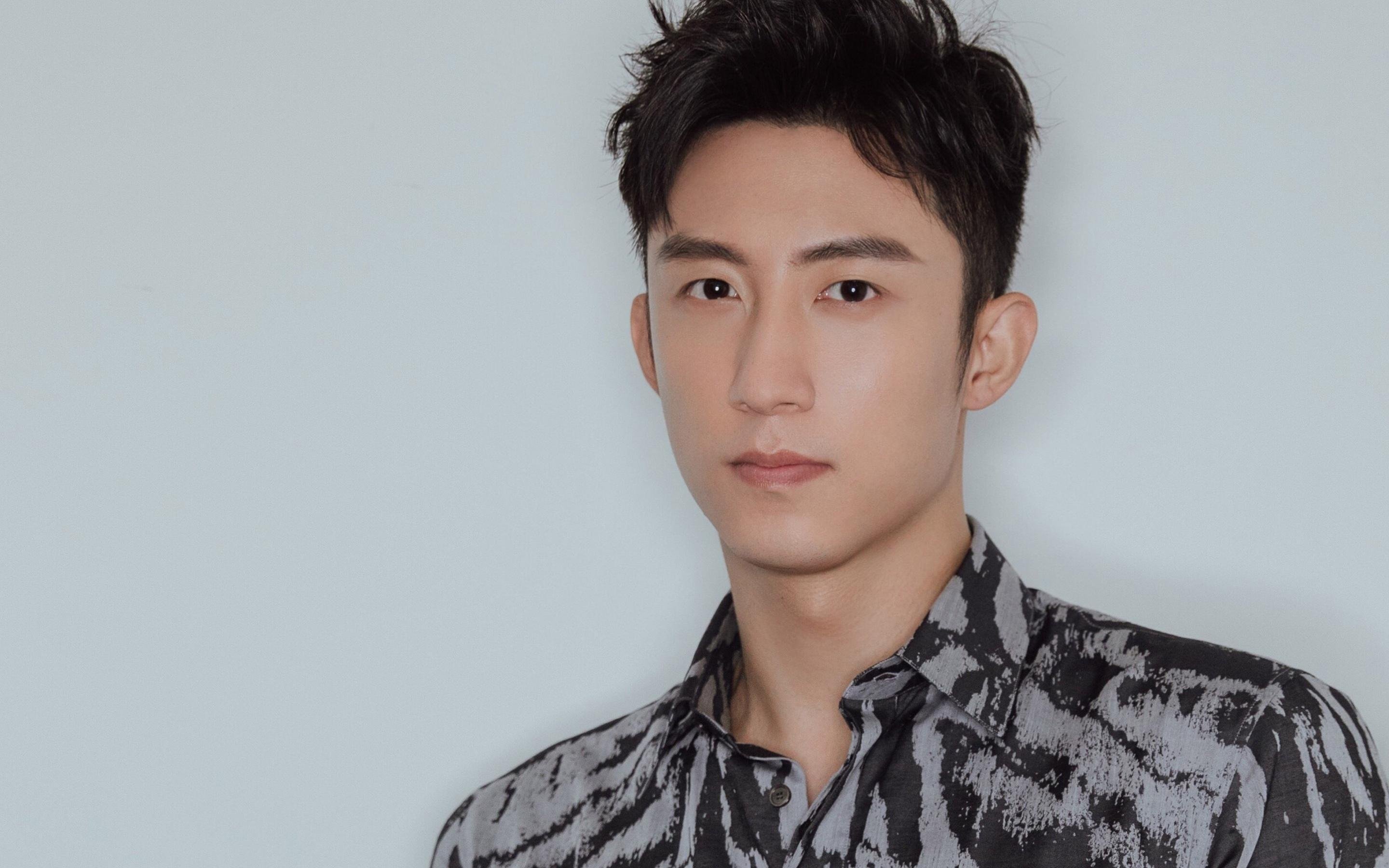 爱游戏体育APP下载-国际台球明星：他们的成功密码揭秘，台球名星