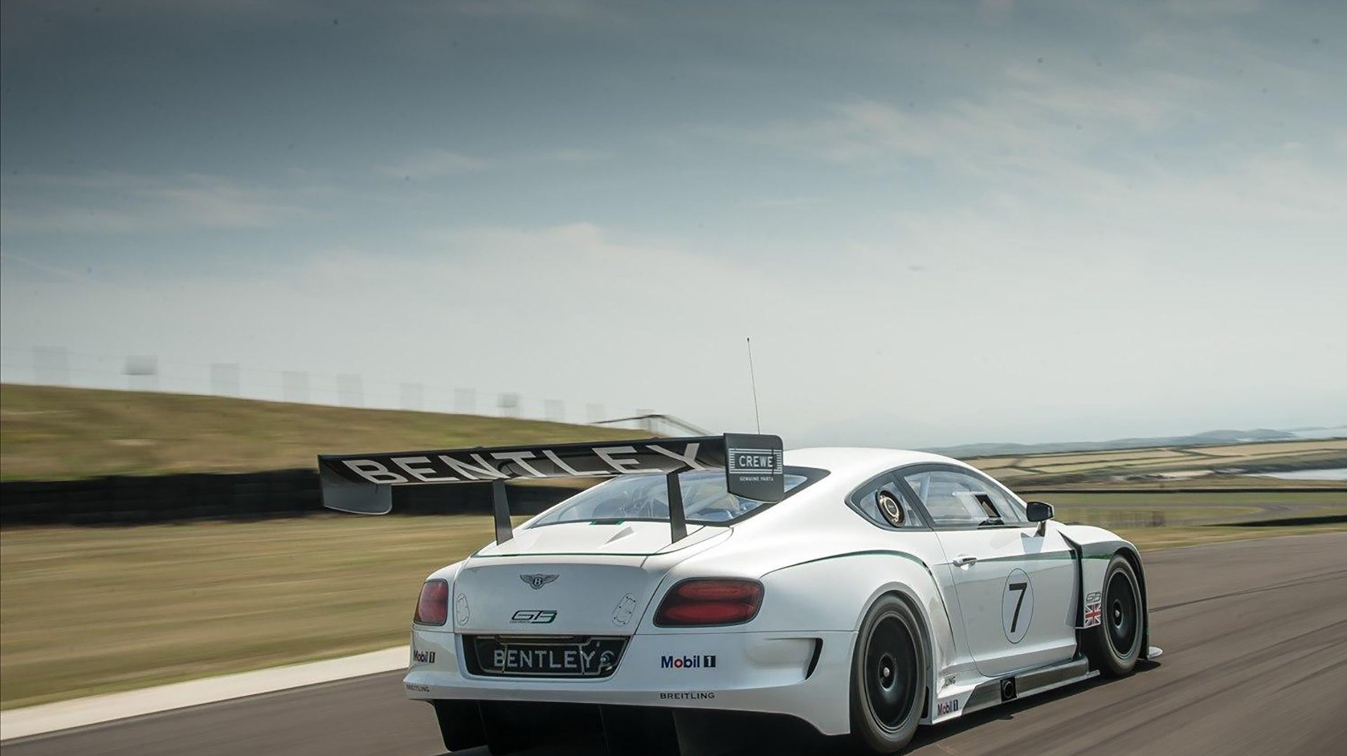 雷霆在高校设立奖学金，支持球迷子女深造，雷霆学院七人介绍