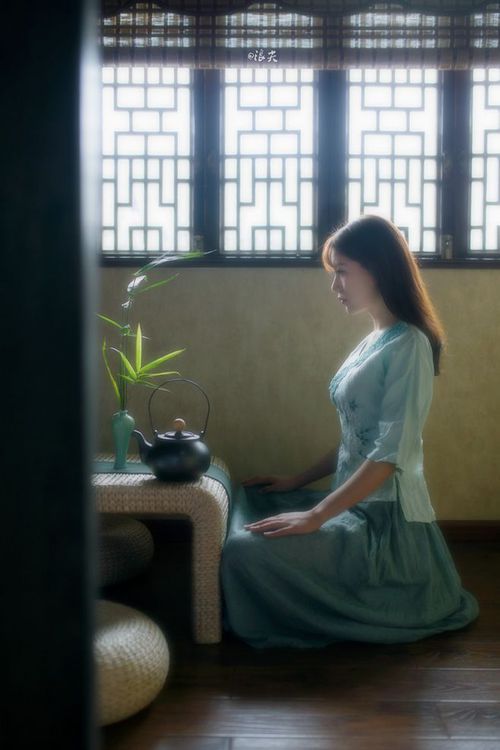 爱游戏体育APP下载-勒沃库森主场3-0战胜云达不莱梅，继续领跑德甲，勒沃库森引援